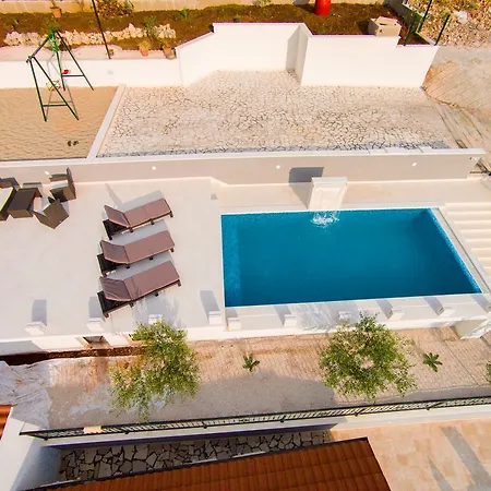 Ivanka Villa Sevid
